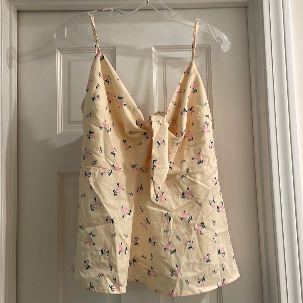 Yellow top NWOT